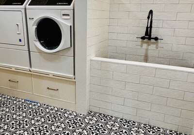 Laundry Room Makeover 