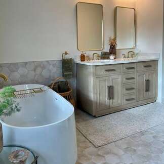 Master Bathroom Renovation: A Blend of Elegance and Harmony